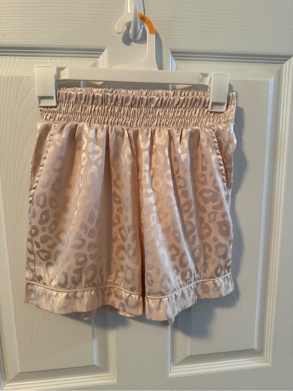 Pink Rose Cheetah Pajama Set Women’s S - Picture 2 of 5
